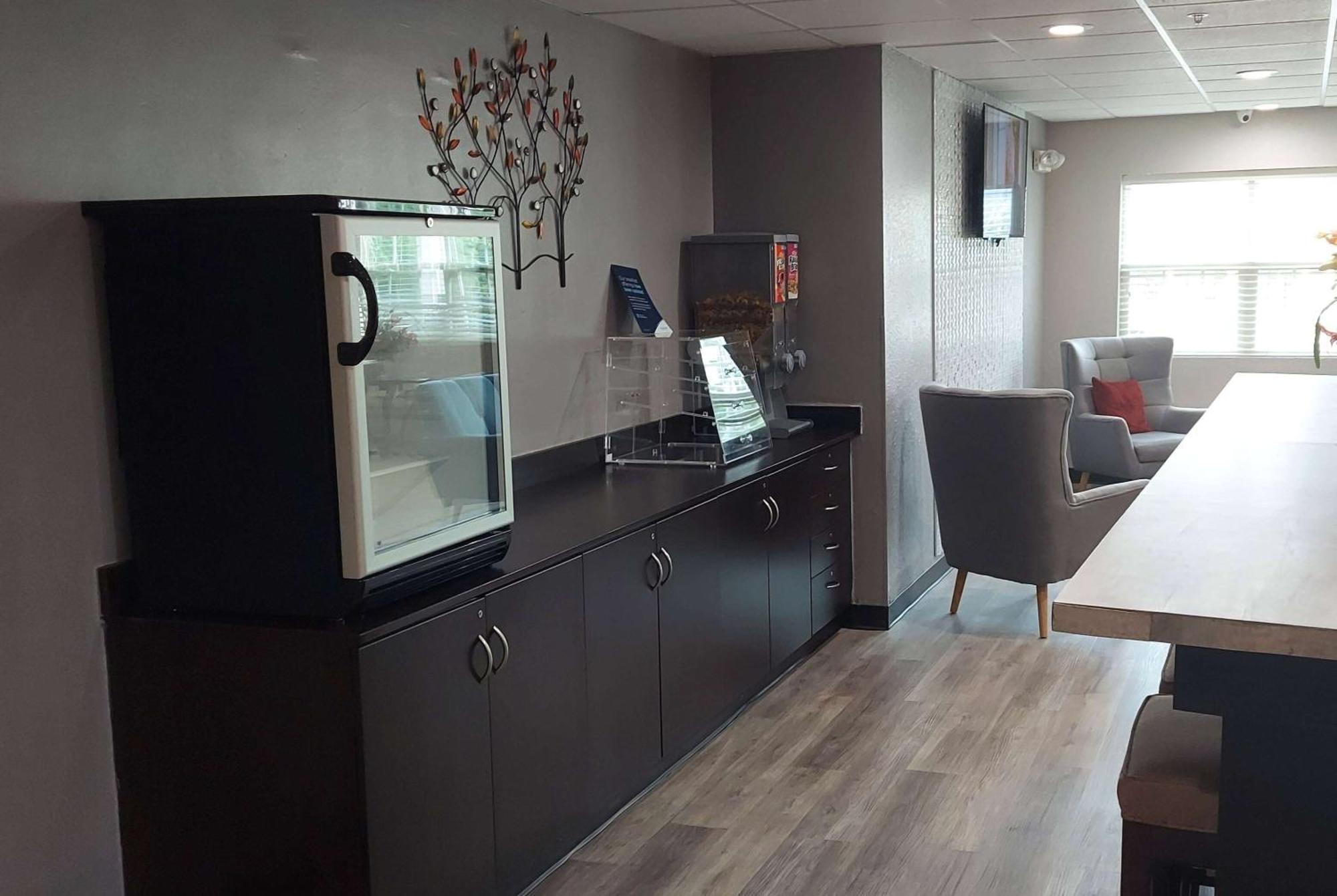 Microtel Inn & Suites By Wyndham Hoover/Birmingham Eksteriør billede